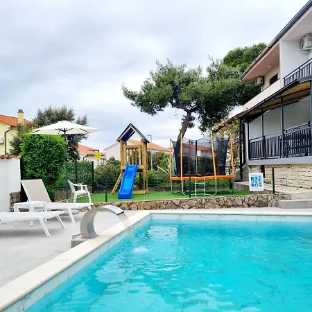 Holiday home Art House Krk *