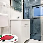 בית נופש Art House Krk *